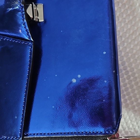 ALEXANDER WANG BLUE METALLIC WALLET - Picture 7 of 8